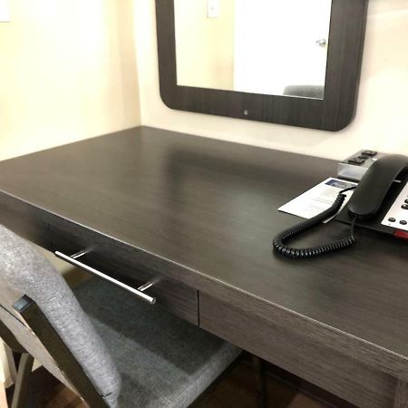 Simply Home Inn & Suites - Ріверсайд Екстер'єр фото