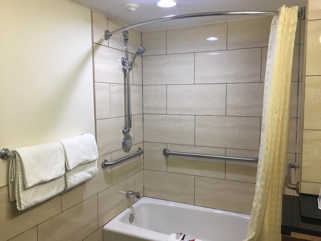 Simply Home Inn & Suites - Ріверсайд Екстер'єр фото